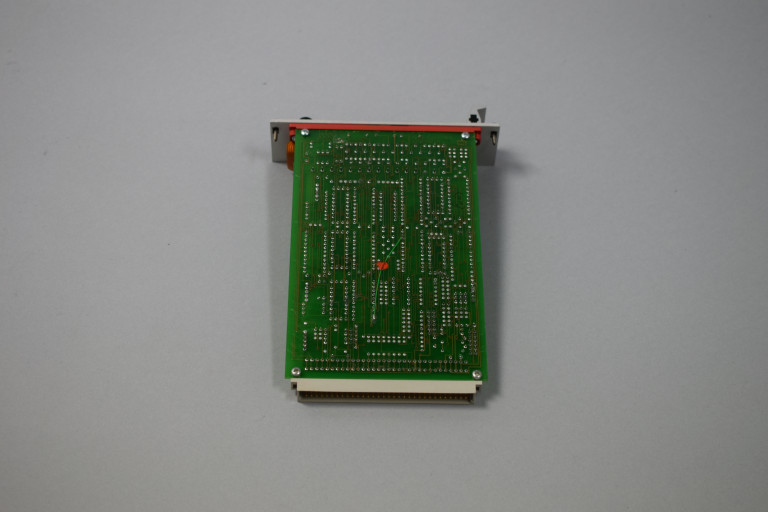 D122F027-A009 Used