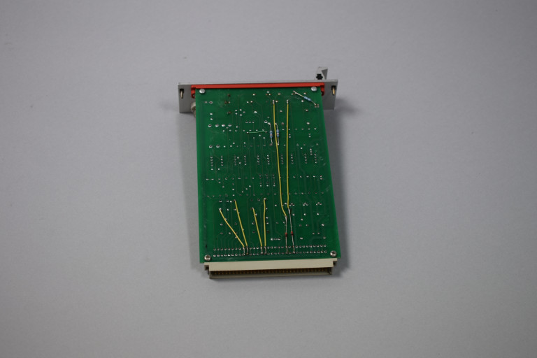 D124F028-A006 Used