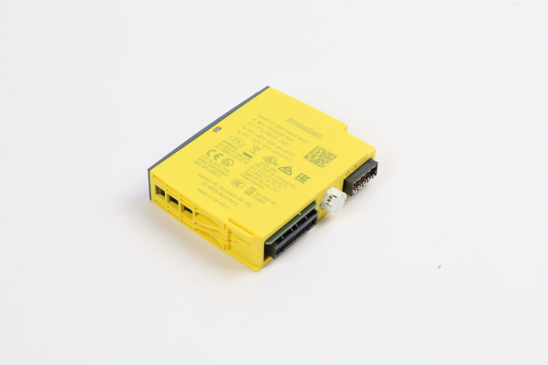 6ES7136-6AA00-0CA1 New without box